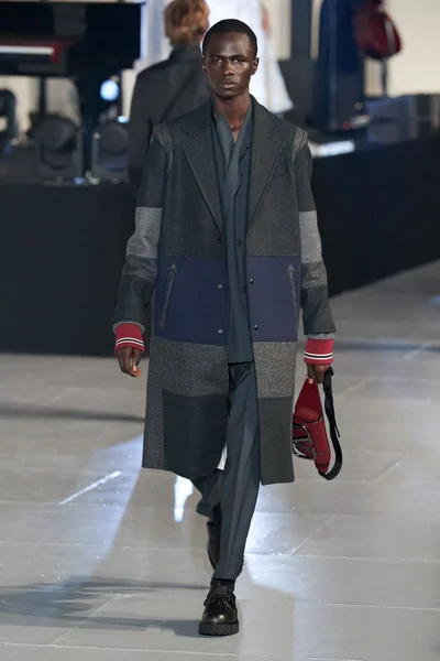 Look 34